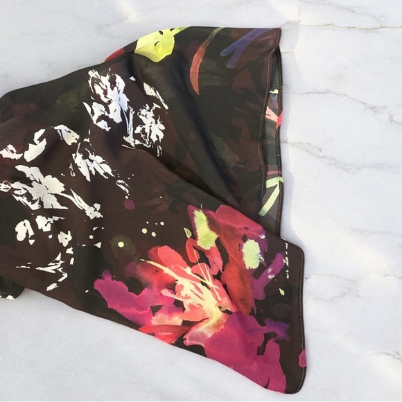 Askari Open Back Romper | SIZE XS - Picture 4 of 6